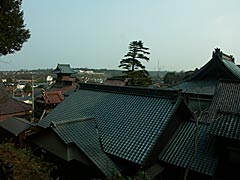 吉崎御坊　東別院、願慶寺の屋根の画像