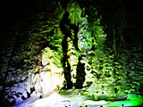 「奥飛騨樹林帯タルマかねこおりライトアップ」たるまの滝ライトアップ　