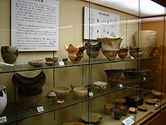 御経塚資料収蔵館の画像
