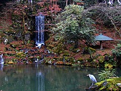 兼六園の翠滝の画像