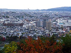 仏徳山（大吉山風致公園）の展望台の画像