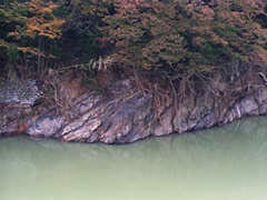 猪谷の背斜・向斜　神通峡の画像