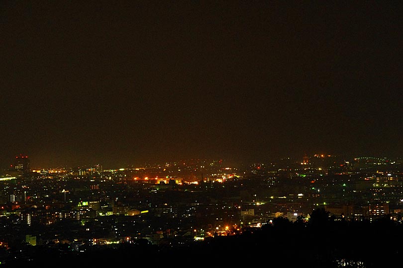 卯辰山の望湖台からの夜景の画像