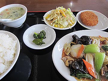 台湾家庭料理 福興の日替わりランチ