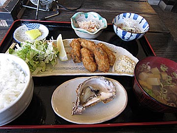 かき処 海（かい）のカキフライ定食