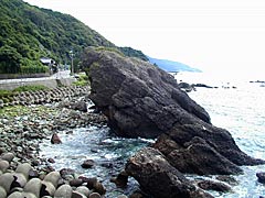 越前海岸の弁慶の洗濯岩と神の足跡近辺の風景の画像
