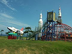芝政ワールド　スペースシャトルワンダー（複合遊具）の画像　