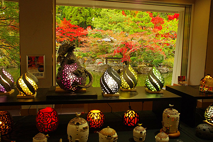 越前陶芸村の画像　福井陶芸館の庭園