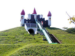 眉丈台地自然緑地公園の子供の城の画像