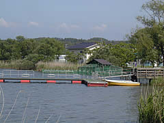 木場潟公園のボート乗り場の画像