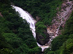 白山スーパー林道の小親谷の滝の画像