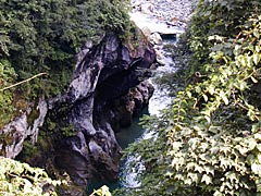 展望台からの手取峡谷の画像