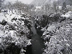 黄門橋から見た手取り峡谷雪景色の画像