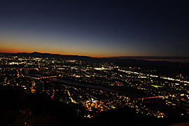 岐阜城の夜景の画像