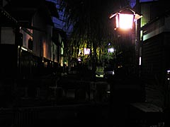 瀬戸川と白壁土蔵街と飛騨古川古い町並みの夜景の画像