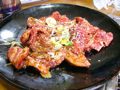 山武商店の焼肉用味付けモモ肉の画像