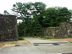 金沢城公園の大手門の画像
