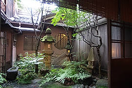 志摩　ひがし茶屋街