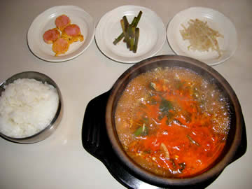 韓国料理KORIA（コリア）のユッケジャン定食