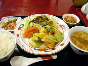 中国菜館桃李の日替わりランチ