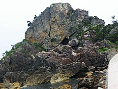 曽々木海岸窓岩の画像