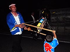 西海祭りの子供キリコの画像