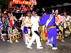蛸島キリコ祭りの高倉彦神社のキリコ乱舞の画像