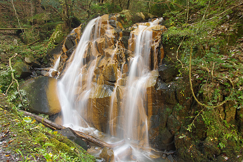 鶏鳴の滝の画像