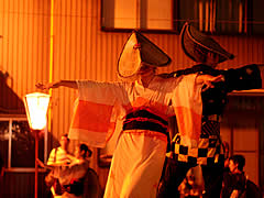 おわら風の盆の福島町の輪踊り