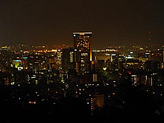 夜景の綺麗な展望スポット卯辰山の望湖台の画像