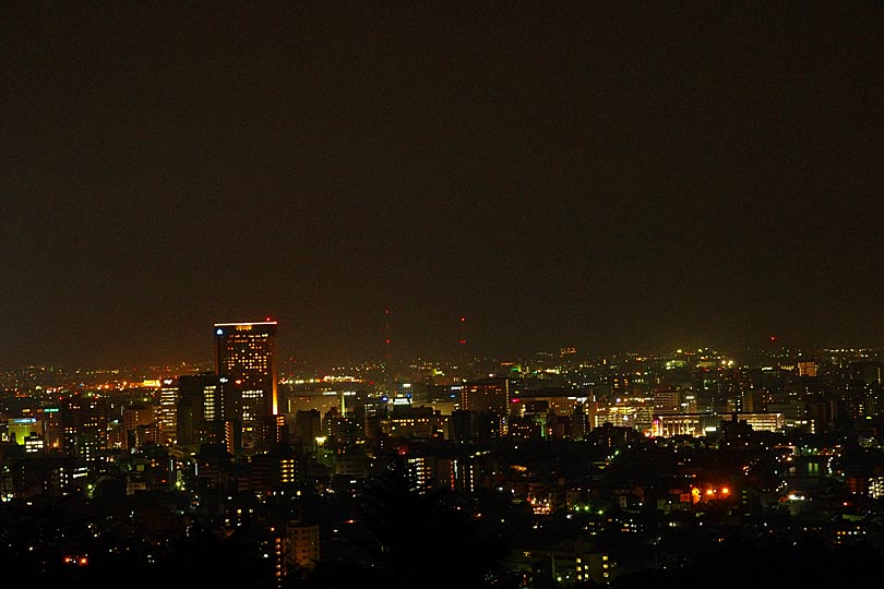 卯辰山の望湖台からの夜景 金沢観光情報 きまっし金沢